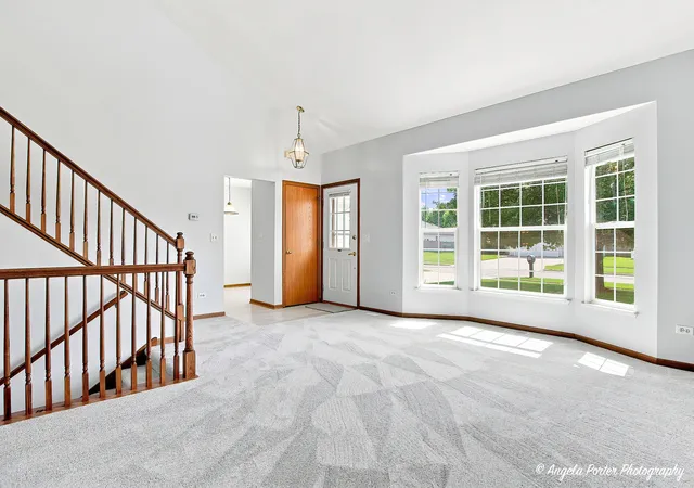 Photo 4 of Single family home for sale at 610 Cartwright Trl, Mc Henry, IL 60050 | MLS# 12748531 | Listing updated on 2026-09-08