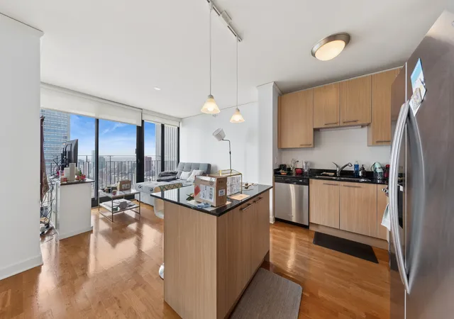 Photo 3 of Condo for sale at 225 N Columbus Dr #6009, Chicago, IL 60601 | MLS# 12748600 | Listing updated on 2026-09-07