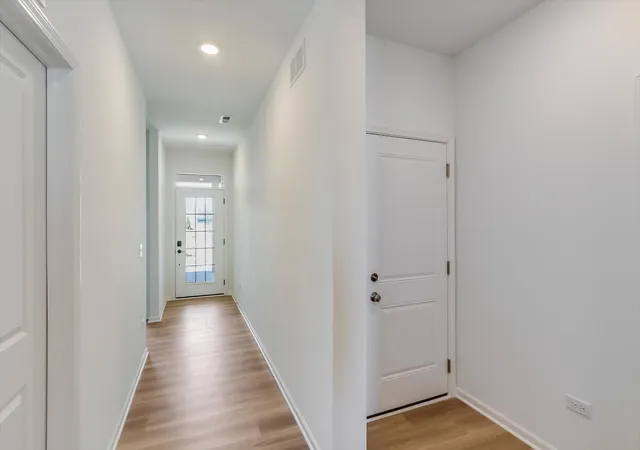 Photo 2 of Townhouse for sale at 25509 W Alabaster Cir, Plainfield, IL 60544 | MLS# 12748679 | Listing updated on 2026-09-07