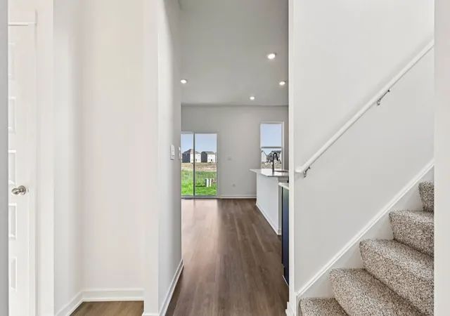Photo 4 of Single family home for sale at 1632 Whisper Glen Dr, Plainfield, IL 60586 | MLS# 12748776 | Listing updated on 2026-09-07