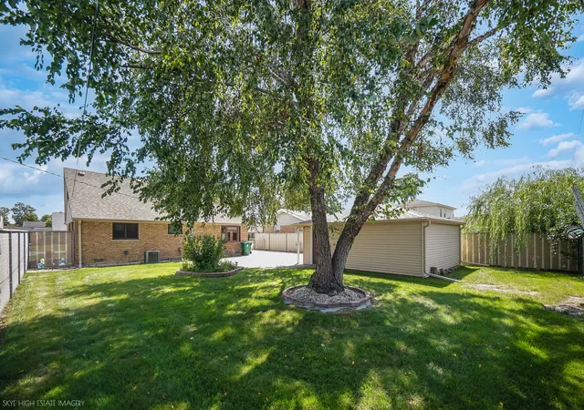Photo 15 of Single family home for sale at 8724 Cranbrook Ln, Bridgeview, IL 60455 | MLS# 12748837 | Listing updated on 2026-09-08