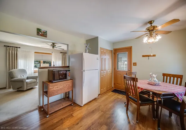 Photo 4 of Single family home for sale at 8724 Cranbrook Ln, Bridgeview, IL 60455 | MLS# 12748837 | Listing updated on 2026-09-08