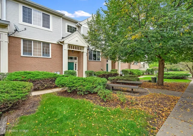 Photo 1 of Townhouse for sale at 2124 W Concord Ln, Addison, IL 60101 | MLS# 12748864 | Listing updated on 2026-09-08