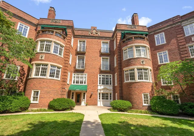 Photo 1 of Condo for sale at 5757 S Kenwood Ave #1, Chicago, IL 60637 | MLS# 12748930 | Listing updated on 2026-09-05