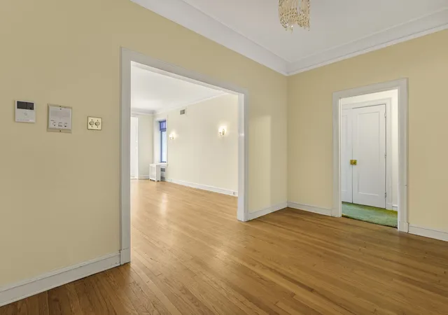 Photo 2 of Condo for sale at 5757 S Kenwood Ave #1, Chicago, IL 60637 | MLS# 12748930 | Listing updated on 2026-09-05