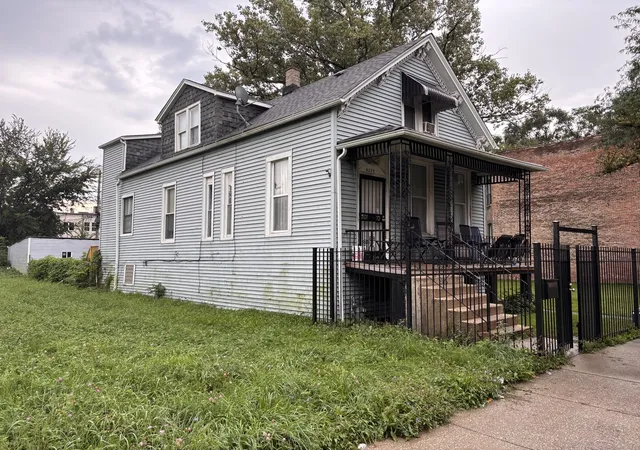 Photo 2 of Single family home for sale at 6333 S Carpenter St, Chicago, IL 60621 | MLS# 12749022 | Listing updated on 2026-09-08