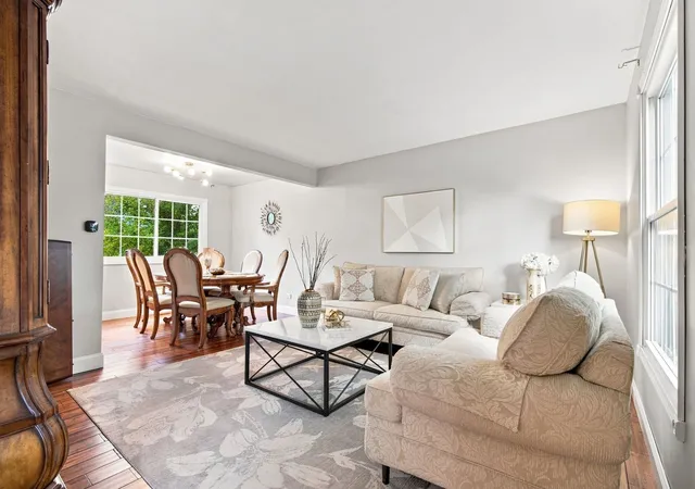 Photo 3 of Single family home for sale at 1209 River Oak Dr, Naperville, IL 60565 | MLS# 12749032 | Listing updated on 2026-09-04