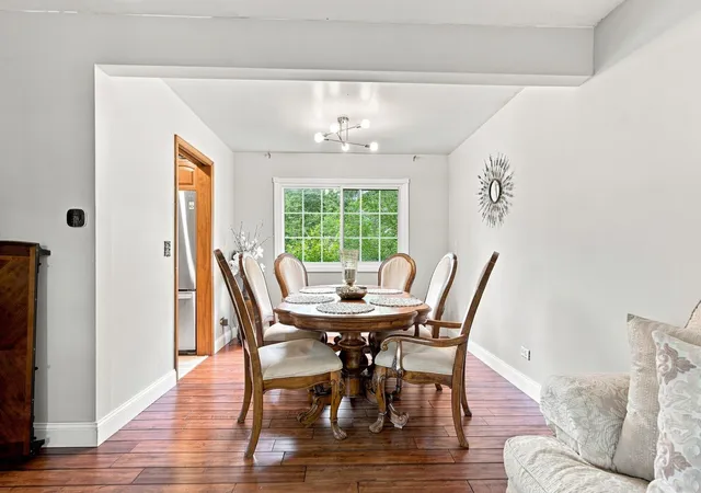 Photo 5 of Single family home for sale at 1209 River Oak Dr, Naperville, IL 60565 | MLS# 12749032 | Listing updated on 2026-09-04