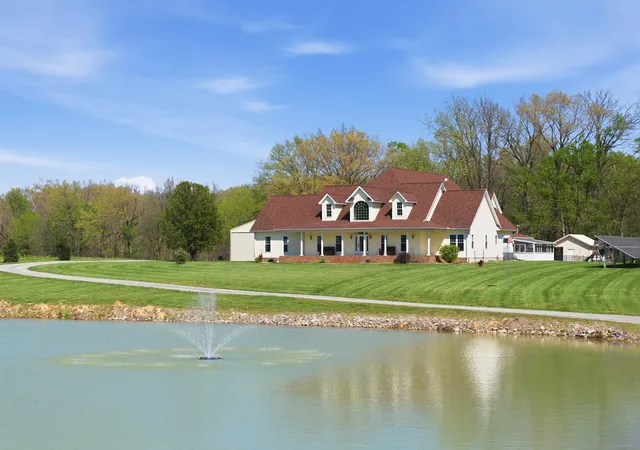 Photo 2 of Single family home for sale at 10170 Stilleys Ml Rd, Marion, IL 62959 | MLS# 12749131 | Listing updated on 2026-09-08