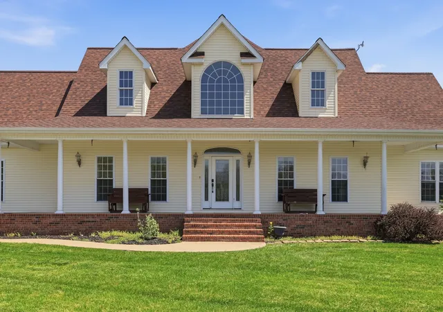 Photo 4 of Single family home for sale at 10170 Stilleys Ml Rd, Marion, IL 62959 | MLS# 12749131 | Listing updated on 2026-09-08