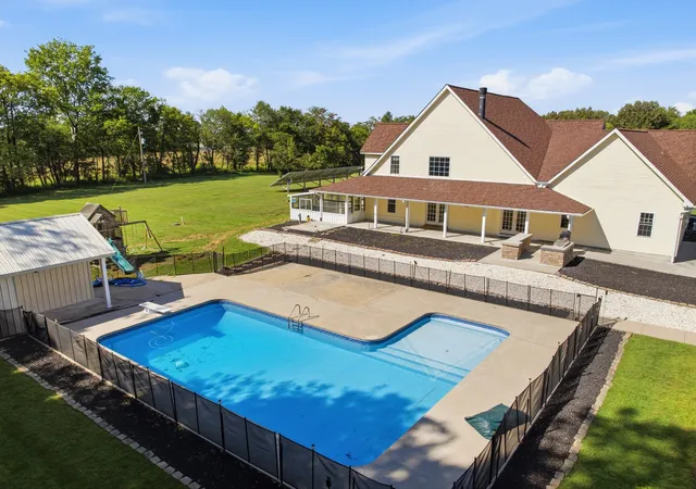 Photo 73 of Single family home for sale at 10170 Stilleys Ml Rd, Marion, IL 62959 | MLS# 12749131 | Listing updated on 2026-09-08