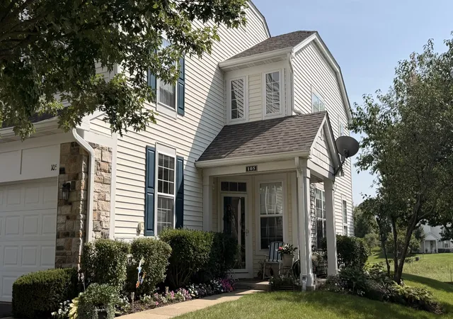 Photo 1 of Townhouse for sale at 105 Grandview Ct, Volo, IL 60020 | MLS# 12749179 | Listing updated on 2026-09-06