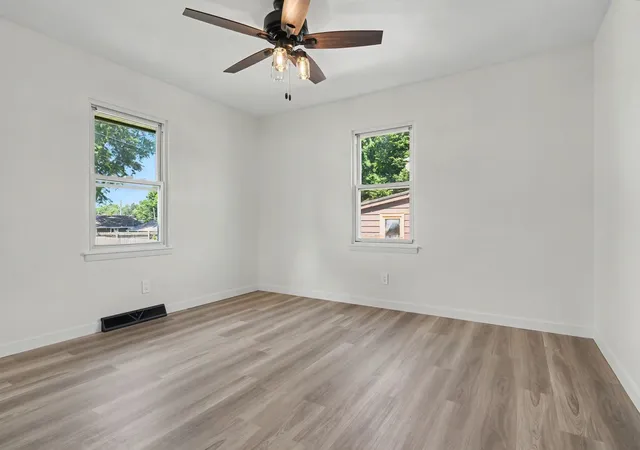 Photo 4 of Single family home for sale at 1322 N Mason St, Bloomington, IL 61701 | MLS# 12749181 | Listing updated on 2026-09-08