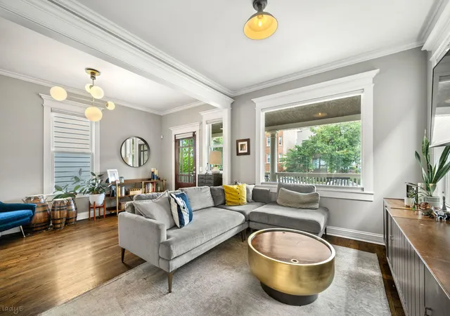 Photo 4 of Single family home for sale at 4028 N Central Park Ave, Chicago, IL 60618 | MLS# 12749193 | Listing updated on 2026-09-08