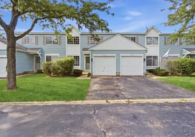 Photo 2 of Townhouse for sale at 1424 Normantown Rd, Naperville, IL 60564 | MLS# 12749204 | Listing updated on 2026-09-08