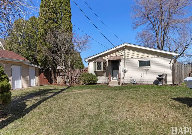 Photo 27 of Single family home for sale at 1319 Nippersink Dr, Spring Grove, IL 60081 | MLS# 12749306 | Listing updated on 2026-09-08