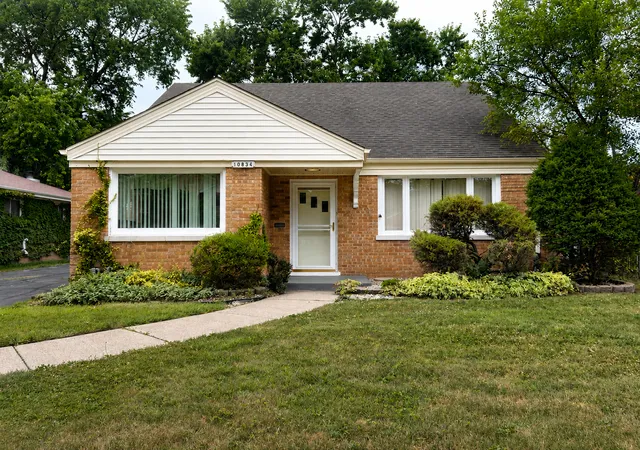 Photo 1 of Single family home for sale at 10834 S Keeler Ave, Oak Lawn, IL 60453 | MLS# 12749327 | Listing updated on 2026-09-08