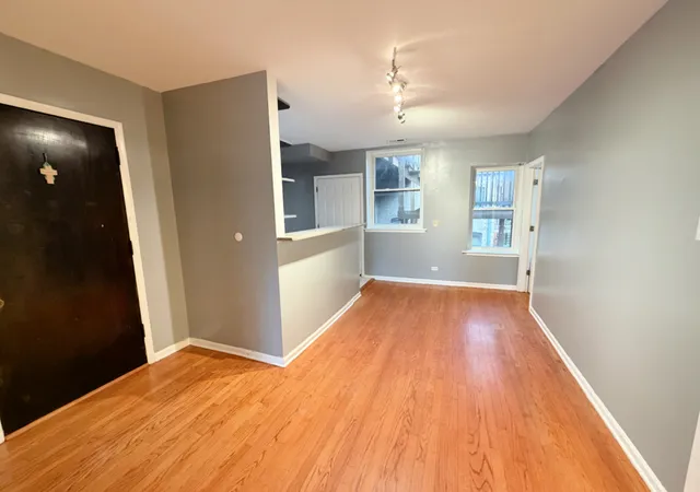 Photo 3 of Condo for sale at 2222 W Rosemont Ave #2E, Chicago, IL 60659 | MLS# 12749435 | Listing updated on 2026-09-08
