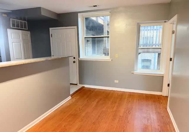 Photo 4 of Condo for sale at 2222 W Rosemont Ave #2E, Chicago, IL 60659 | MLS# 12749435 | Listing updated on 2026-09-08