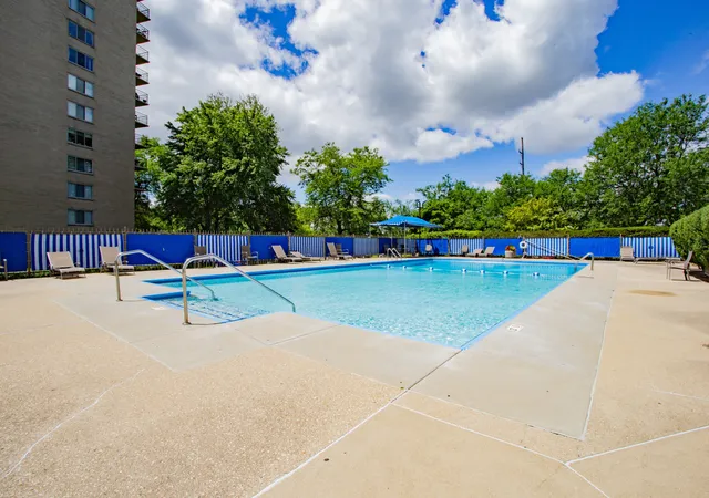 Photo 3 of Condo for sale at 7033 N Kedzie Ave #303, Chicago, IL 60645 | MLS# 12749478 | Listing updated on 2026-09-08