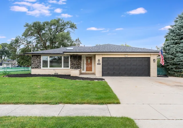 Photo 1 of Single family home for sale at 10458 S 81st Avenue, Palos Hills, IL 60465 | MLS# 12749497 | Listing updated on 2026-09-08