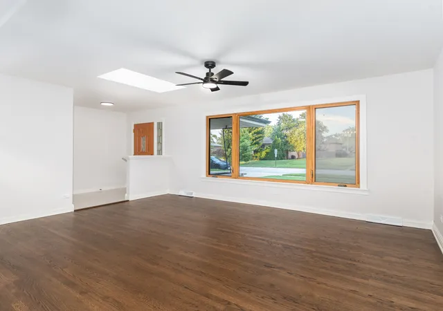 Photo 2 of Single family home for sale at 10458 S 81st Avenue, Palos Hills, IL 60465 | MLS# 12749497 | Listing updated on 2026-09-08