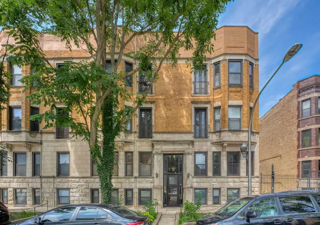 Photo 1 of Condo for sale at 4214 N Kenmore Ave #GF, Chicago, IL 60613 | MLS# 12749536 | Listing updated on 2026-09-08