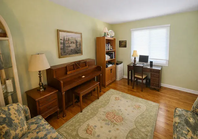 Photo 2 of Single family home for sale at 4927 145th Street, Midlothian, IL 60445 | MLS# 12749537 | Listing updated on 2026-09-08