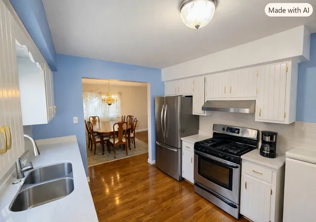 Photo 4 of Single family home for sale at 4927 145th Street, Midlothian, IL 60445 | MLS# 12749537 | Listing updated on 2026-09-08