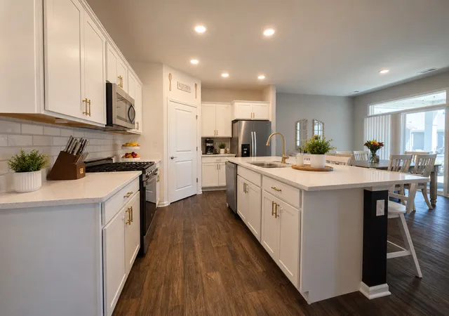 Photo 2 of Single family home for sale at 1200 Redtail Cir, Woodstock, IL 60098 | MLS# 12749631 | Listing updated on 2026-09-08