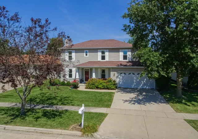Photo 1 of Single family home for sale at 4 Lexis Ct, Bloomington, IL 61704 | MLS# 12749660 | Listing updated on 2026-09-04