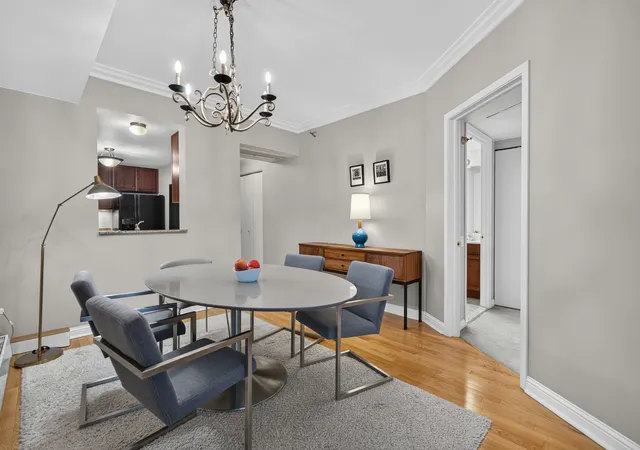 Listing Photo 5 - Condo for sale in building located at 25 E Superior St, Chicago, IL 60611 - Unit #1006