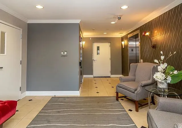 Listing Photo 2 - Condo for sale in building located at 77 N Quentin Rd, Palatine, IL 60067 - Unit #202