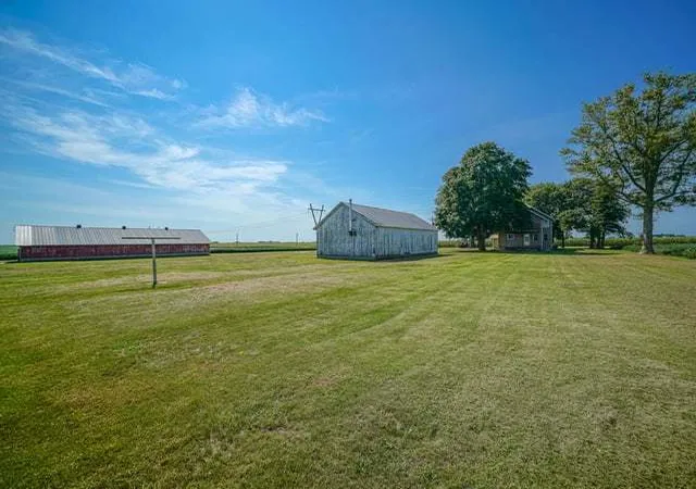 Photo 2 of Sale Pending at 927 N Valentine Rd, Polo, IL 61064 | MLS# 12749916 | Listing updated on 2026-09-04