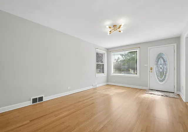 Photo 2 of Single family home for sale at 204 Bohland Ave, Bellwood, IL 60104 | MLS# 12749961 | Listing updated on 2026-09-08