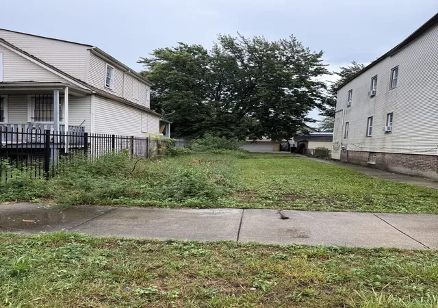 Land for sale at 8545 S Burnham Ave, Chicago, IL 60617 | MLS# 12750034