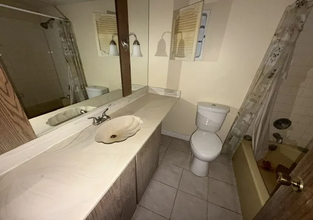 Photo 12 of Single family home for sale at 120 W Pacific St, Essex, IL 60935 | MLS# 12750057 | Listing updated on 2026-09-05