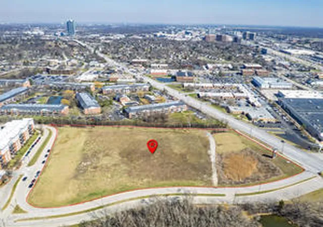 Photo 1 of Land for sale at 1s625 Oakbrook Lake, Oak Brook, IL 60523 | MLS# 12750079 | Listing updated on 2026-09-02