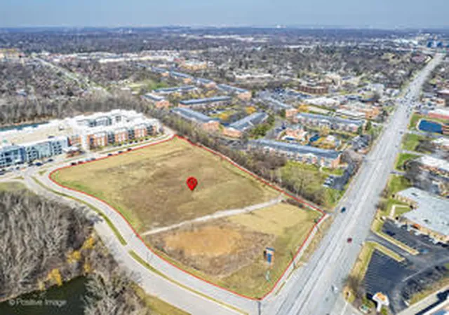 Photo 2 of Land for sale at 1s625 Oakbrook Lake, Oak Brook, IL 60523 | MLS# 12750079 | Listing updated on 2026-09-02