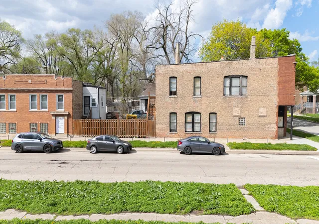 Photo 2 of Multi family home for sale at 6956 S Carpenter St, Chicago, IL 60621 | MLS# 12750081 | Listing updated on 2026-09-08