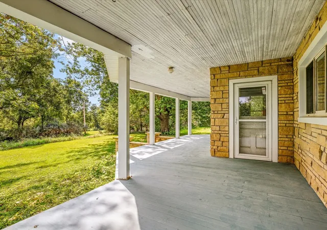 Photo 4 of Single family home for sale at 1112 W Saint James Rd, Orangeville, IL 61060 | MLS# 12750094 | Listing updated on 2026-09-08
