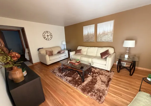 Photo 3 of Single family home for sale at 7917 S Tripp Ave, Chicago, IL 60652 | MLS# 12750105 | Listing updated on 2026-09-06