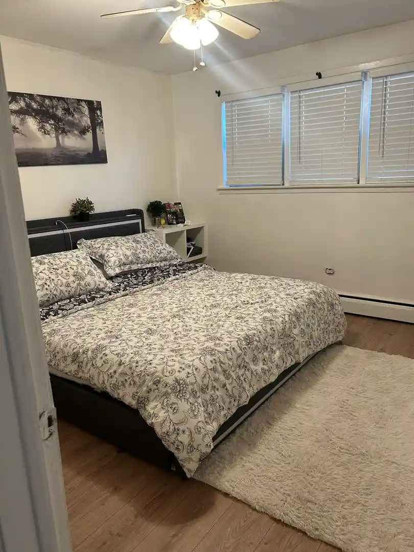 Listing Photo 7 - Condo for sale in 5601 W Byron St located at 5601 W Byron St, Chicago, IL 60634 - Unit 5601 W Byron St