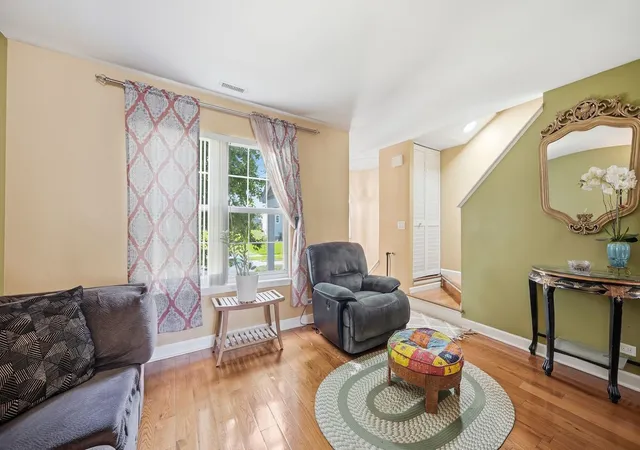 Photo 3 of Townhouse for sale at 2917 Shelly Ln #2917, Aurora, IL 60504 | MLS# 12750212 | Listing updated on 2026-09-08
