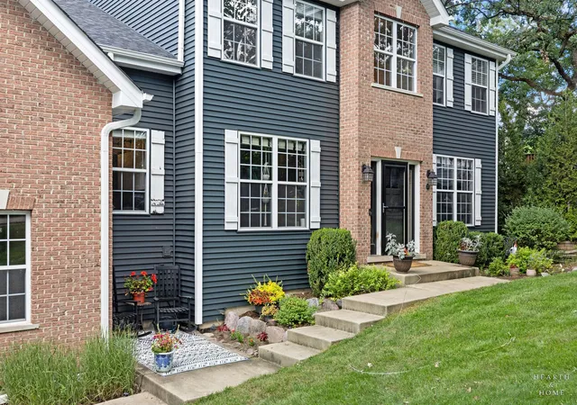 Photo 2 of Single family home for sale at 399 Asbury Ave, Fox River Grove, IL 60021 | MLS# 12750228 | Listing updated on 2026-09-08