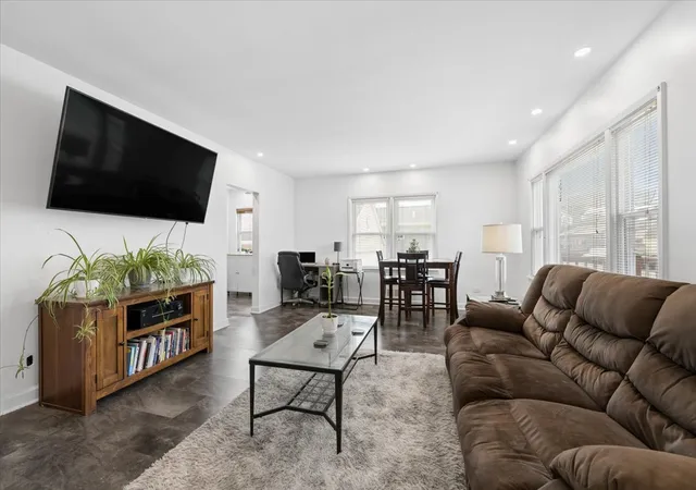 Photo 2 of Single family home for sale at 802 Vine St, Lockport, IL 60441 | MLS# 12750240 | Listing updated on 2026-09-08