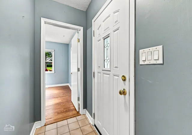 Photo 3 of Single family home for sale at 168 S Brockway St, Palatine, IL 60067 | MLS# 12750304 | Listing updated on 2026-09-03