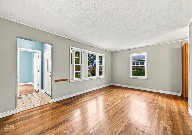 Photo 4 of Single family home for sale at 168 S Brockway St, Palatine, IL 60067 | MLS# 12750304 | Listing updated on 2026-09-03