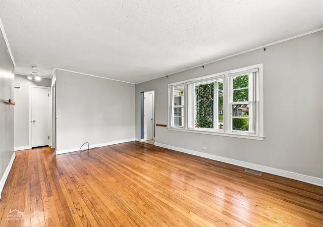 Photo 5 of Single family home for sale at 168 S Brockway St, Palatine, IL 60067 | MLS# 12750304 | Listing updated on 2026-09-03
