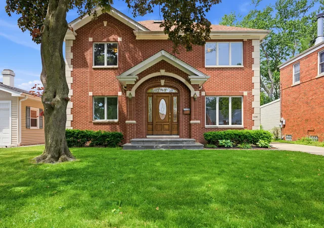 Photo 1 of Single family home for sale at 1236 S Brophy Ave, Park Ridge, IL 60068 | MLS# 12750373 | Listing updated on 2026-09-04